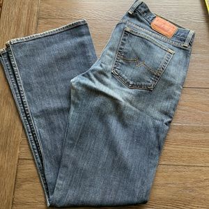 Lucky Brand. Long inseam Jean.